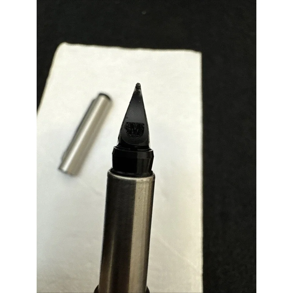 Parker Vector Stainless Steel Medium Nib Fountain pen Made In UK N III